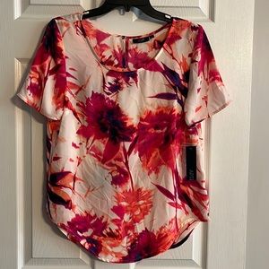 Apt 9 floral blouse size medium